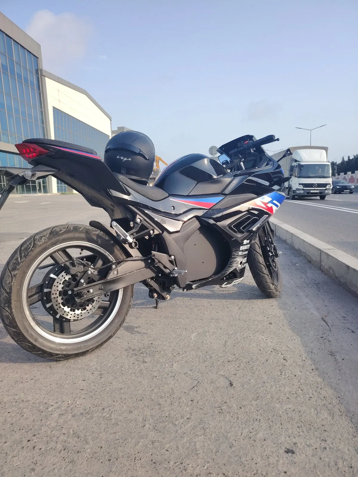 BMW S 1000 RR 2025
